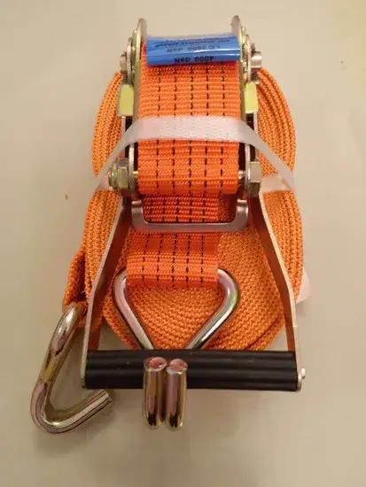 Dây đai webbing chất lượng cao kèm phần cứng ratchet, đảm bảo an toàn trong vận chuyển hình ảnh 1-description