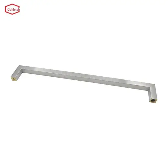 Cửa kính tắm lùa không viền phổ biến với phần tay nắm kéo dài hình ảnh 1-description