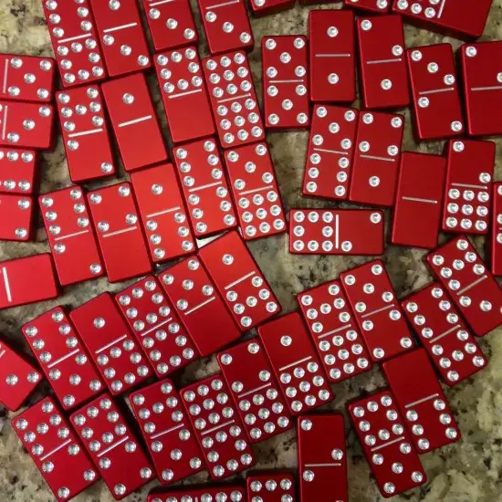 Bộ trò chơi domino màu sáng tùy chỉnh, bằng nhôm và có kích thước 6 9 hình ảnh 1-description