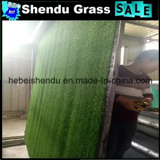 Thảm cỏ nhân tạo bền đẹp, phù hợp sử dụng trong không gian nội thất hình ảnh 1-description