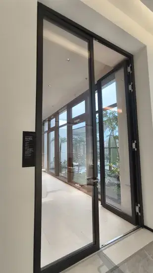 Tận hưởng không gian sáng hơn cho ngôi nhà của bạn với Cửa Siêu Cao Toàn Cảnh mới hình ảnh 1-description