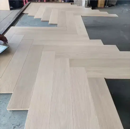Chất lượng nhà máy: Sàn gỗ sồi laminate chống thấm 12mm, 14mm, 15mm kiểu xương cá hình ảnh 1-description