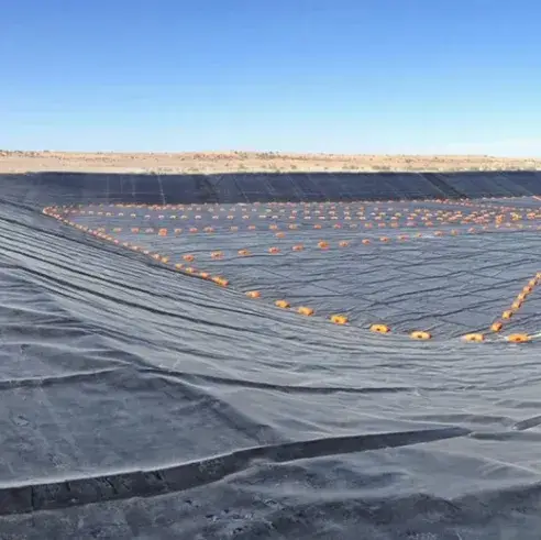 Rào cản Hơi nước Geomembrane HDPE Trung Quốc dùng để Chuyển hướng Nước Mưa Từ Hố Chôn Lấp ở nhiều Quốc gia với Chi phí Hợp lý hình ảnh 1-description