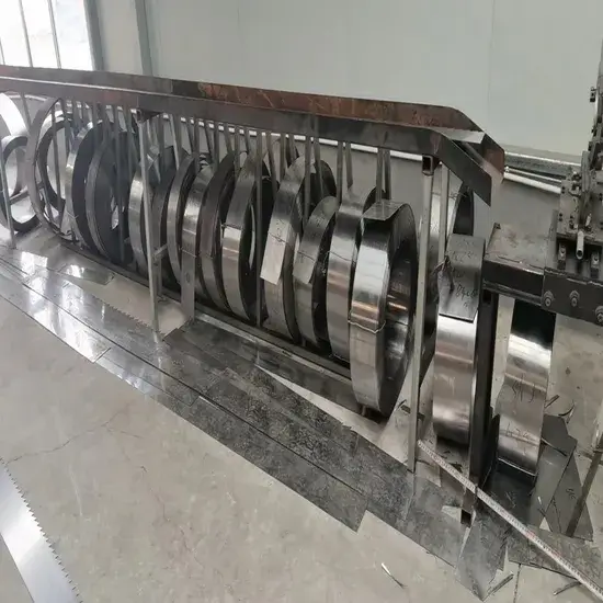 Cưa băng với lưỡi cắt bằng vật liệu carbide tipped stellite Sk5 chất lượng hình ảnh 1-description