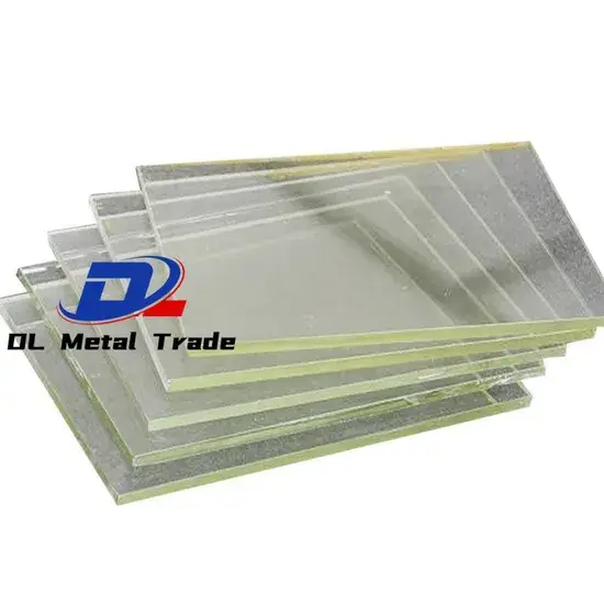 Bảo vệ chắn X-quang với kính chì dày từ 1mm đến 5mm hình ảnh 1-description